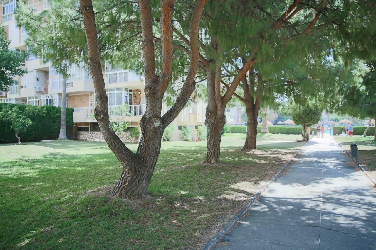 Apartamento Benalmadena Agataアパートメント エクステリア 写真